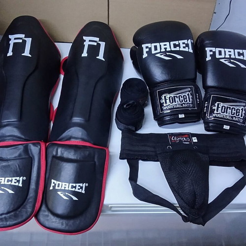 Force1 & Olympus Kickboxing Muay Thai full set, like new