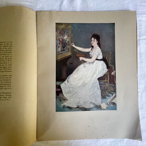 Set of used books and brochures on fine arts and archaeology