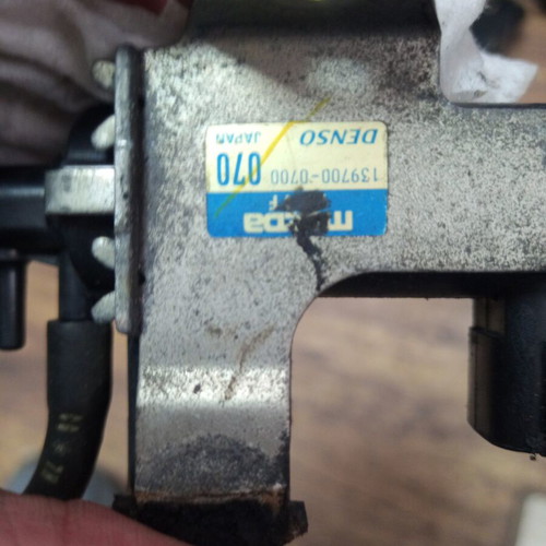 Vacuum valve for turbo Mazda 139700-0700 used