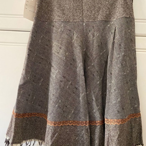 Wool skirt new, gray and brown, sizes L and XL