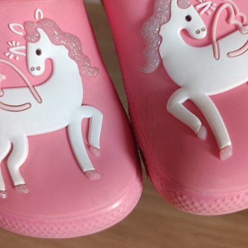 Marks & Spencer children's clogs with unicorns used, pink, size 32