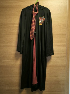 Στολή Happy Potter μέγεθος 122/128 σαν καινούργιο από H&M