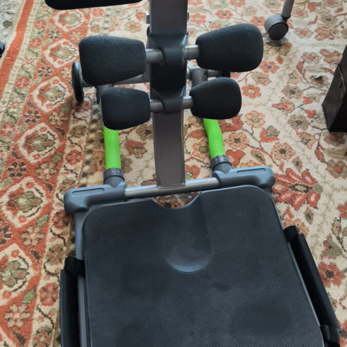 Ab Trainer gym equipment like new, adjustable resistance