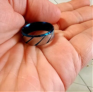 Μπλε δαχτυλίδι με σχέδιο
