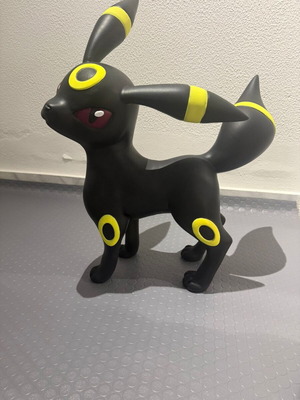 Umbreon μοντέλο 1:1.5 καινούργιο, με βαφή full airbrush