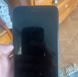 iPhone 8 Plus
