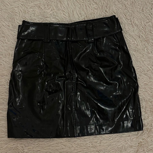Lustrini Black Skirt H&M with Zipper and Belt Like New