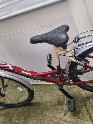 Ποδήλατο πόλης γυναικείο μεταχειρισμένο με καλαθάκι