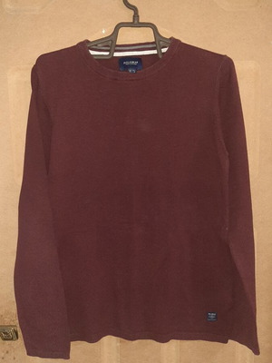 Pull & Bear sweater size M like new, red