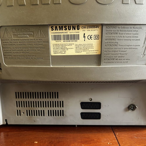 Samsung TV 25” CW-25M064N like new, fully functional