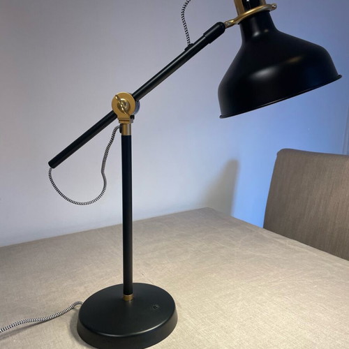 Study lamp like new, black
