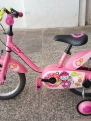 BTWIN children's bicycle used, pink, with training wheels