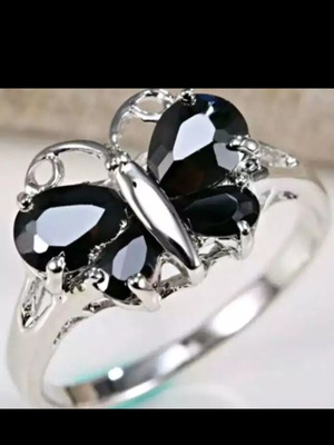 Exclusive butterfly ring with black sapphire new, sterling silver