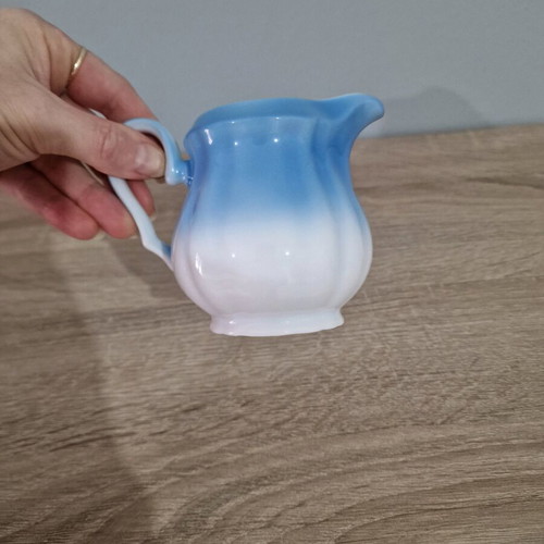 Elite France porcelain milk jug like new, blue and white, 9 cm