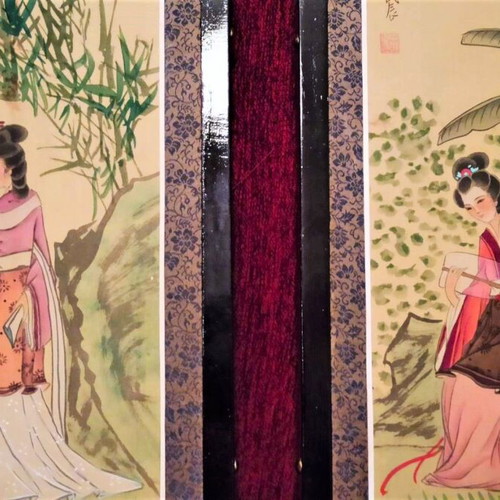 Japanese handmade silk paintings like new, set of 2