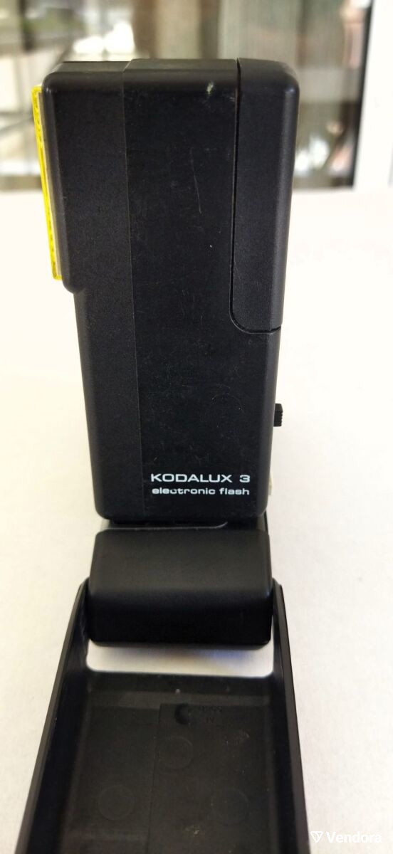 Appareil photo ancien vintage Kodak TELE-EKTRA 32 - Photo, audio & vidéo Appareil photo ancien vintage Kodak TELE-EKTRA 32 - Photo, audio & vidéo