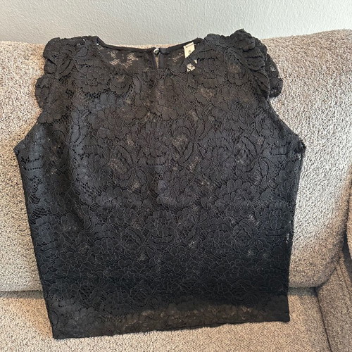 Blouses in excellent condition, size small-medium, pack of 7 pieces