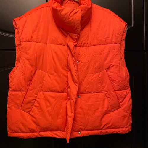 Zara sleeveless jacket used, orange padded
