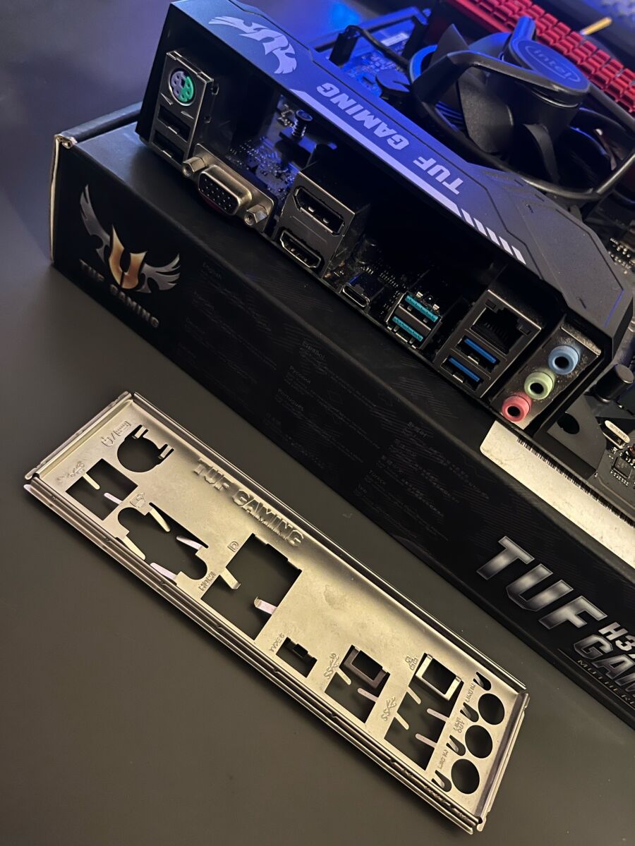ASUS TUF H370 PRO GAMING motherboard… - € 300,00 - Vendora.cy