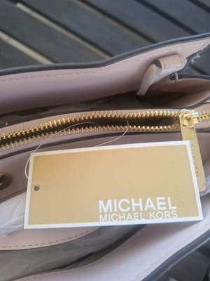 Michael Kors Hope leather satchel new, powered blush color