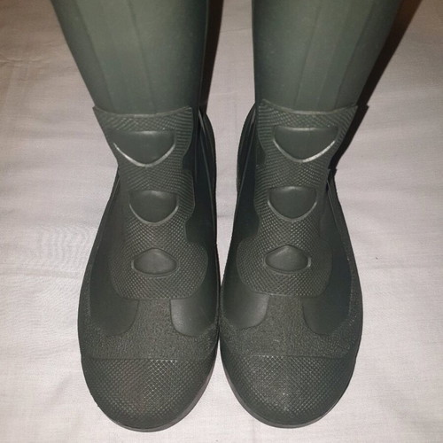 Spirale Kids Boots size 36 like new green