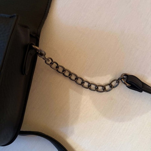 Women's shoulder bag like new, black
