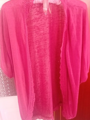 Pink summer trikaki top, like new, stylish