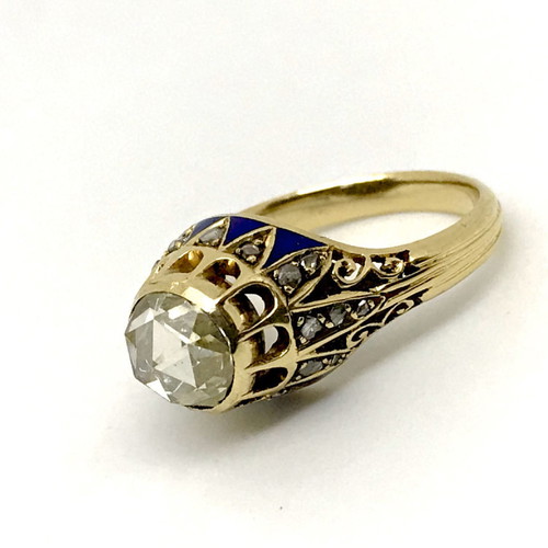 Vintage solitaire ring with 1.10ct diamond and blue enamel