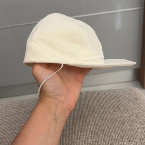 Baby hat 50cm new, unworn