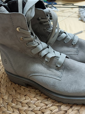 Tamaris μποτάκι δερμάτινο σαν καινούργιο, γκρι, νούμερο 41