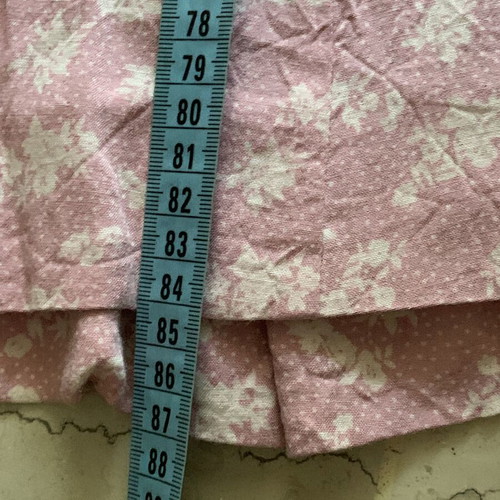 Φόρεμα 90’ς με λουλουδάκια, σαν καινούργιο, ροζ, σεμιζιέ με κορδόνι