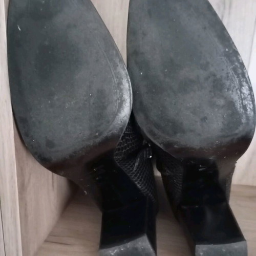 Massimo Dutti ankle boots size 41 black like new, 7cm heel