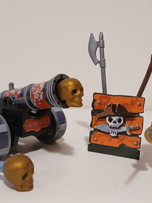 Playmobil Pirates with Cannon 70415 like new