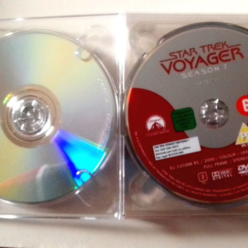 Star Trek Voyager 7th Season DVD set new with collectible case