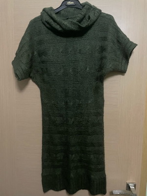 Knitted dress olive green like new, one size