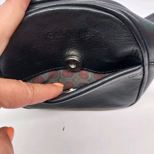 Small Galanos leather bag like new, black shoulder bag