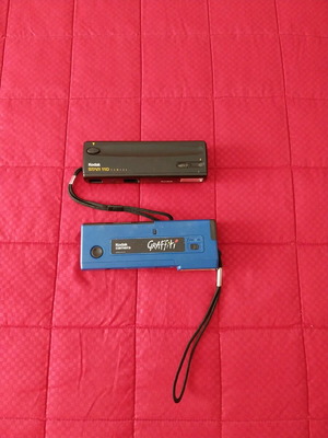 Cameras in excellent condition, pack of 20
