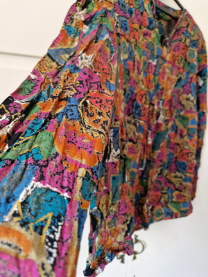 Multicolored shirt Large like new
