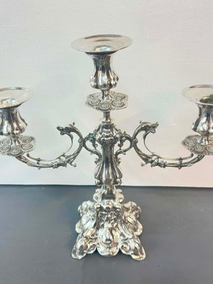 Silver Trikero 900 like new, ornate decoration