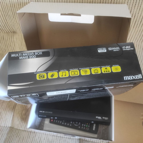 Maxell Multimedia Box MMB 200 like new, HD media player and USB recorder