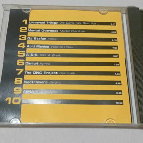 Master Output Vol. 1+4 CD like new condition, pack of 2