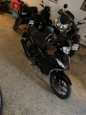 Yamaha Crypton X135cc 2013 σαν καινούργιο, μαύρο, χειροκίνητο