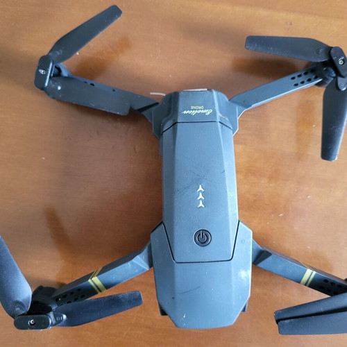 Eachine E58 FPV 2.4 GHz Kids Drone with 720p Camera like new