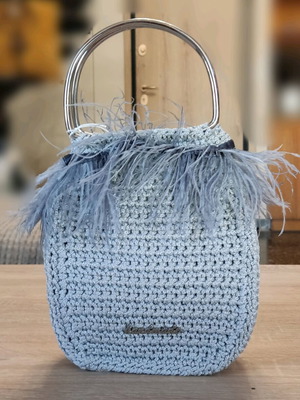 Knitted handheld bag with feathers grey and semicircular handles