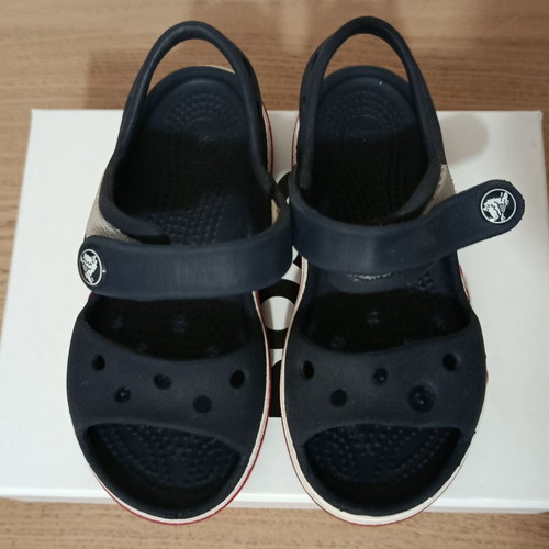 Crocs C9 used, blue boys' shoes