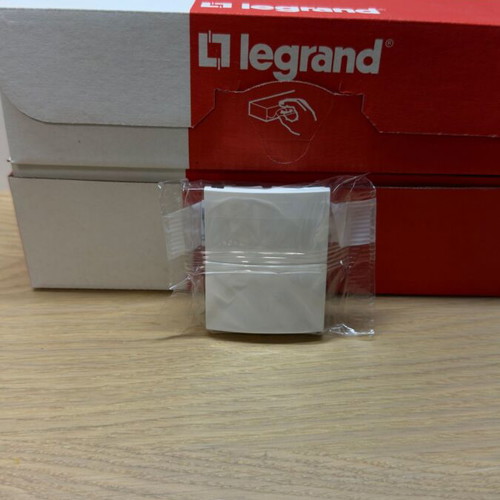 Legrand Perle 10 rocker switches new