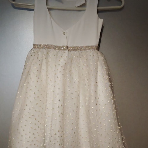 Orchestra sleeveless dress 5 years like new, beige gold