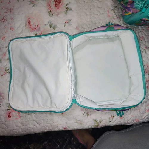 Primary school backpack with cooler and pencil case, like new