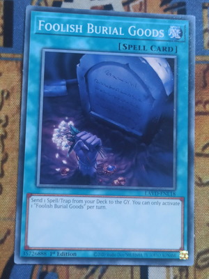 Foolish Burial Goods κανονική κάρτα ξόρκι Yu-Gi-Oh!