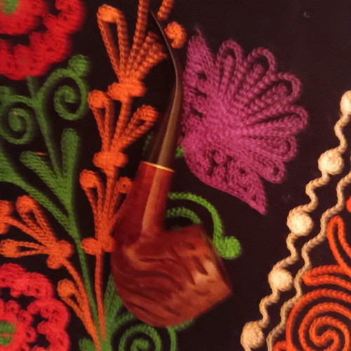 Pipe in excellent condition